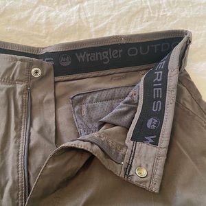 Men’s Wrangler shorts